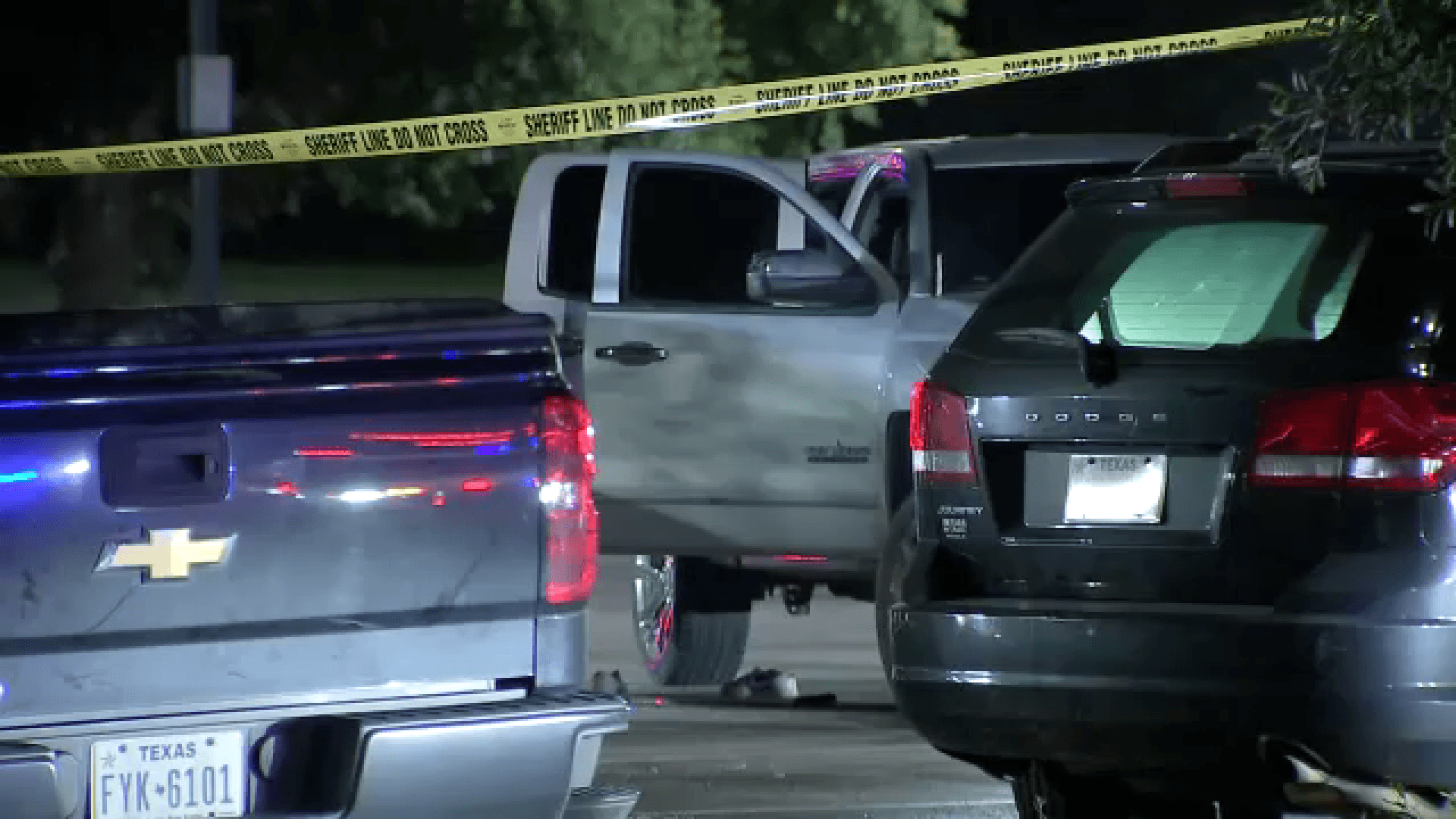 18-year-old killed, 20-year-old wounded in North Freeway shooting