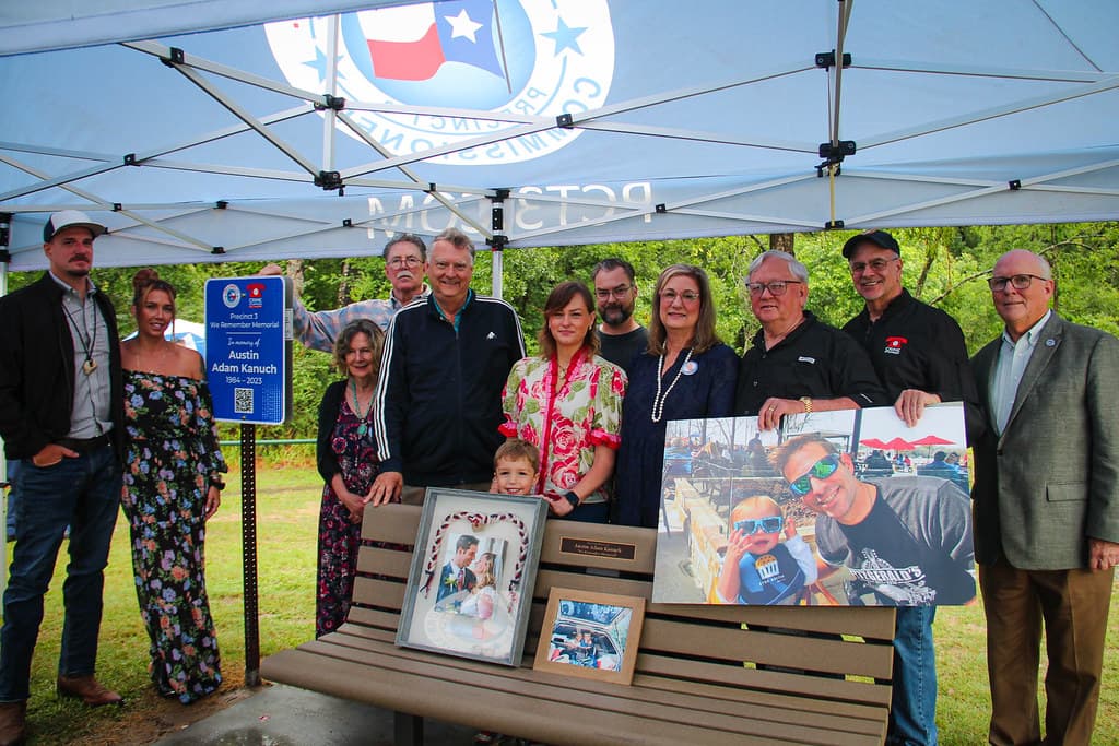 Memorial bench at Cypress Park seeks tips in Harris County murder case