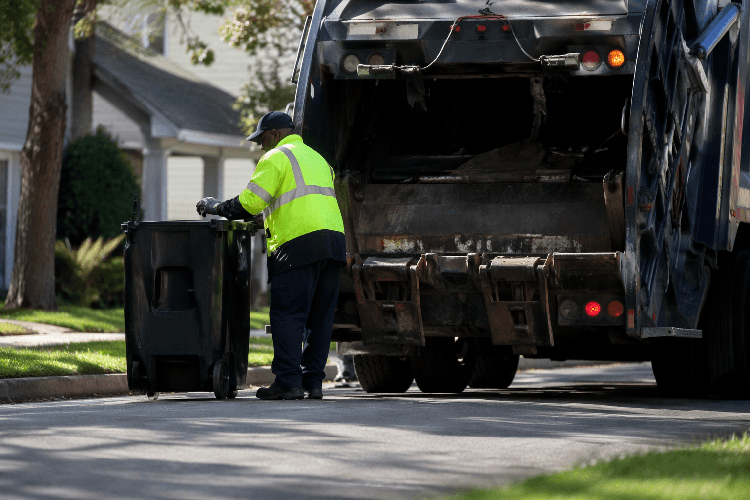 Houston Council expands assistance to offset upcoming $5 trash fee