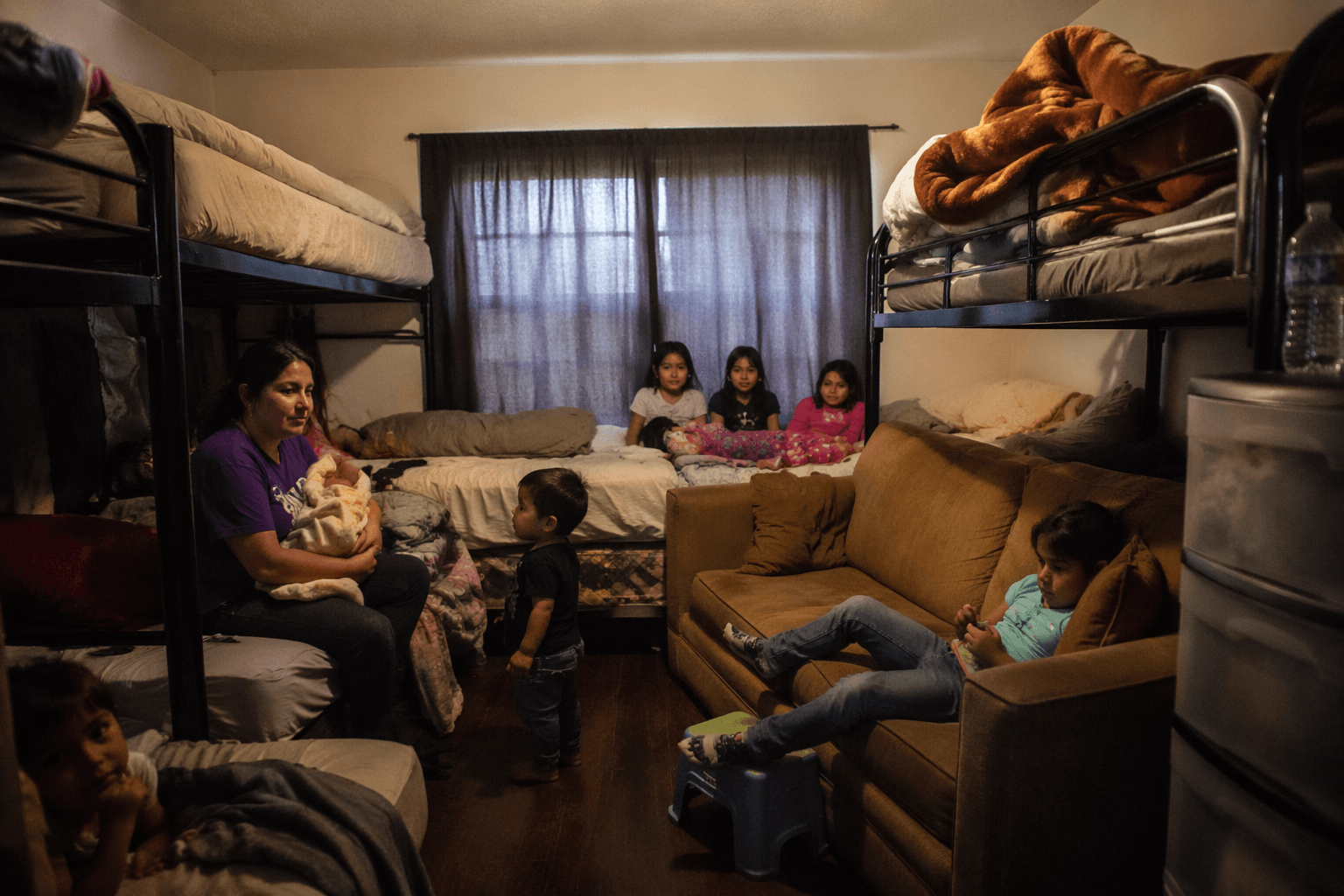 Overcrowding remains high in parts of Harris County, report says
