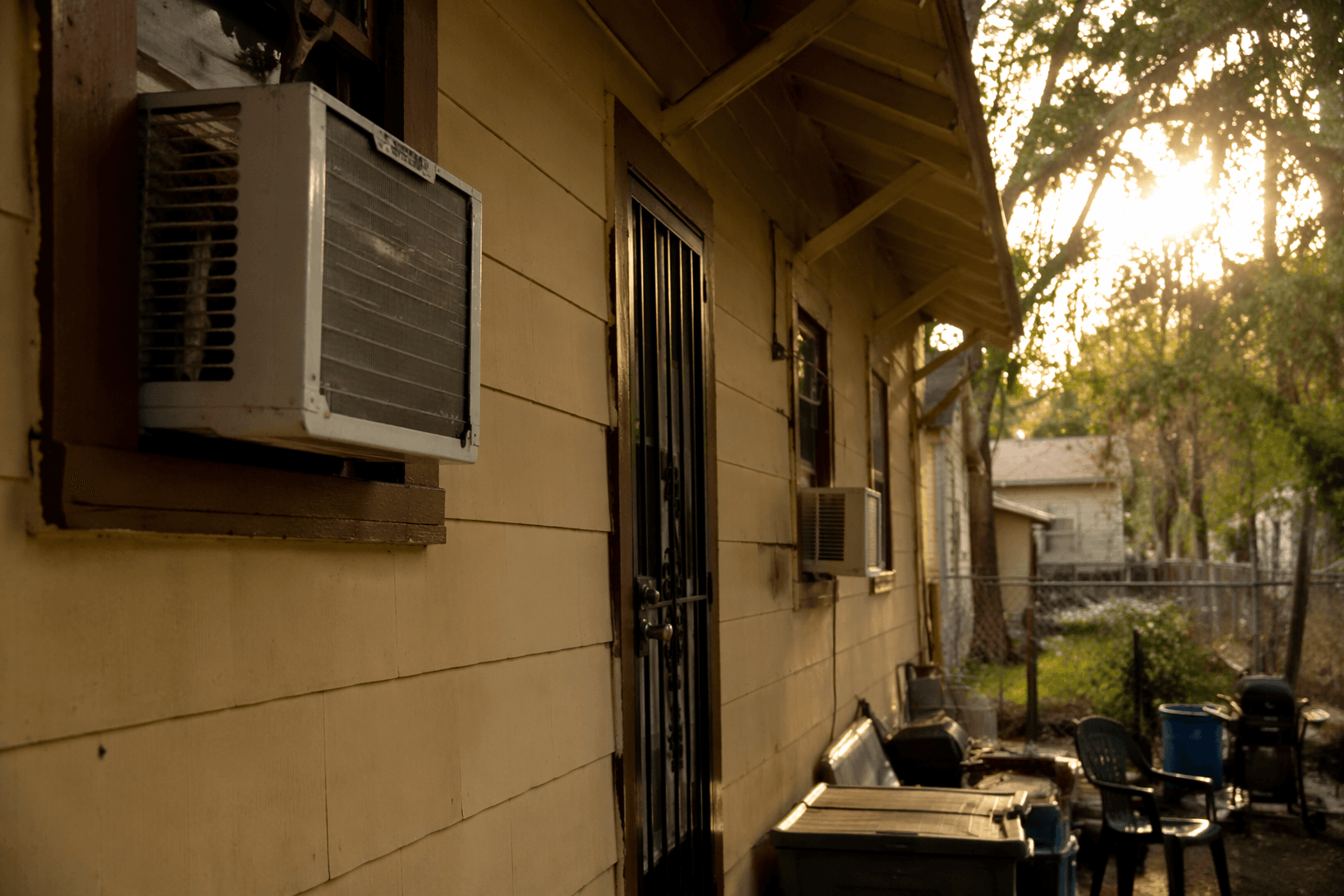 Houston proposal would require landlords to provide air conditioning