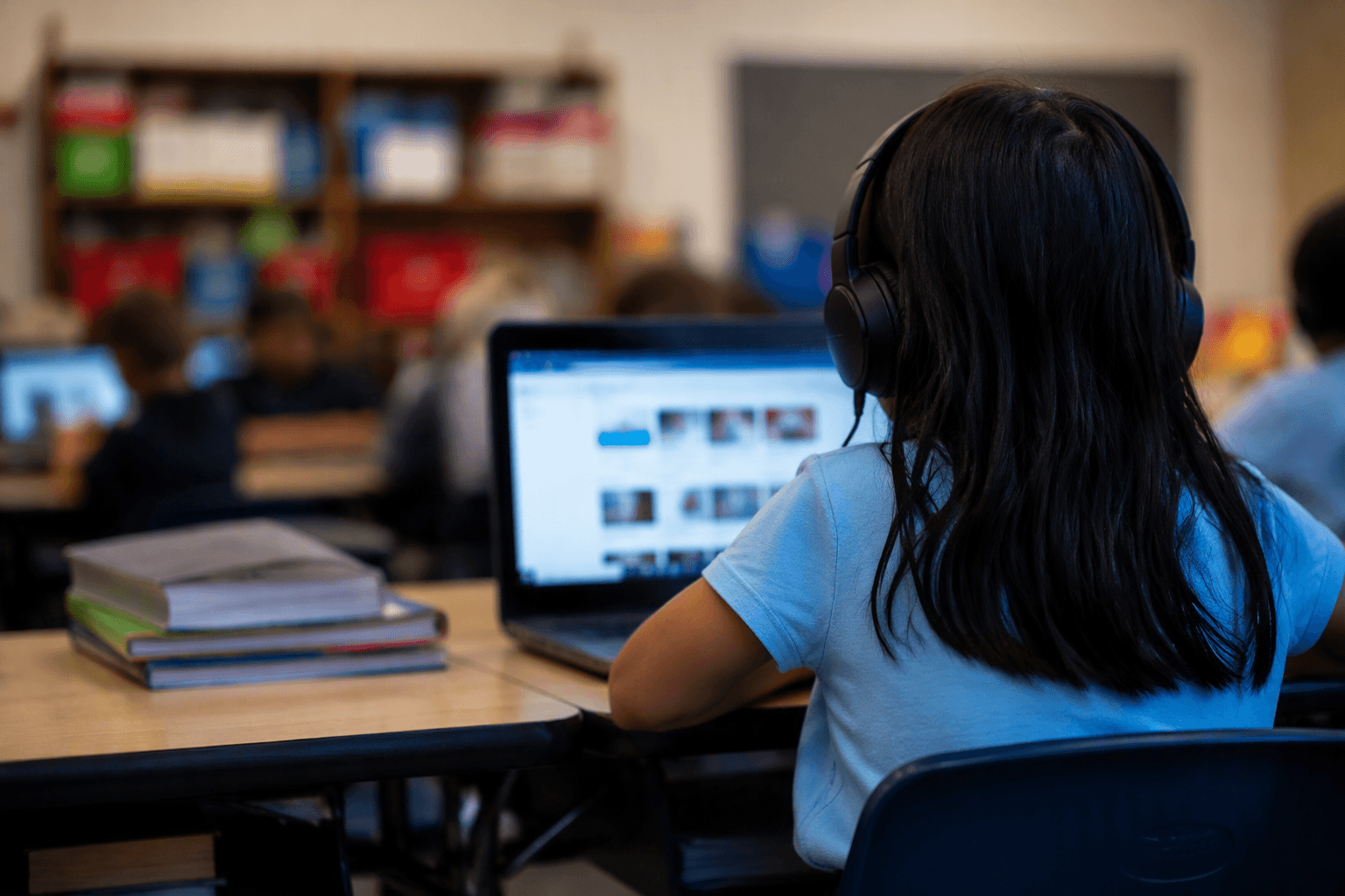 HISD to test AI learning model at two elementary schools