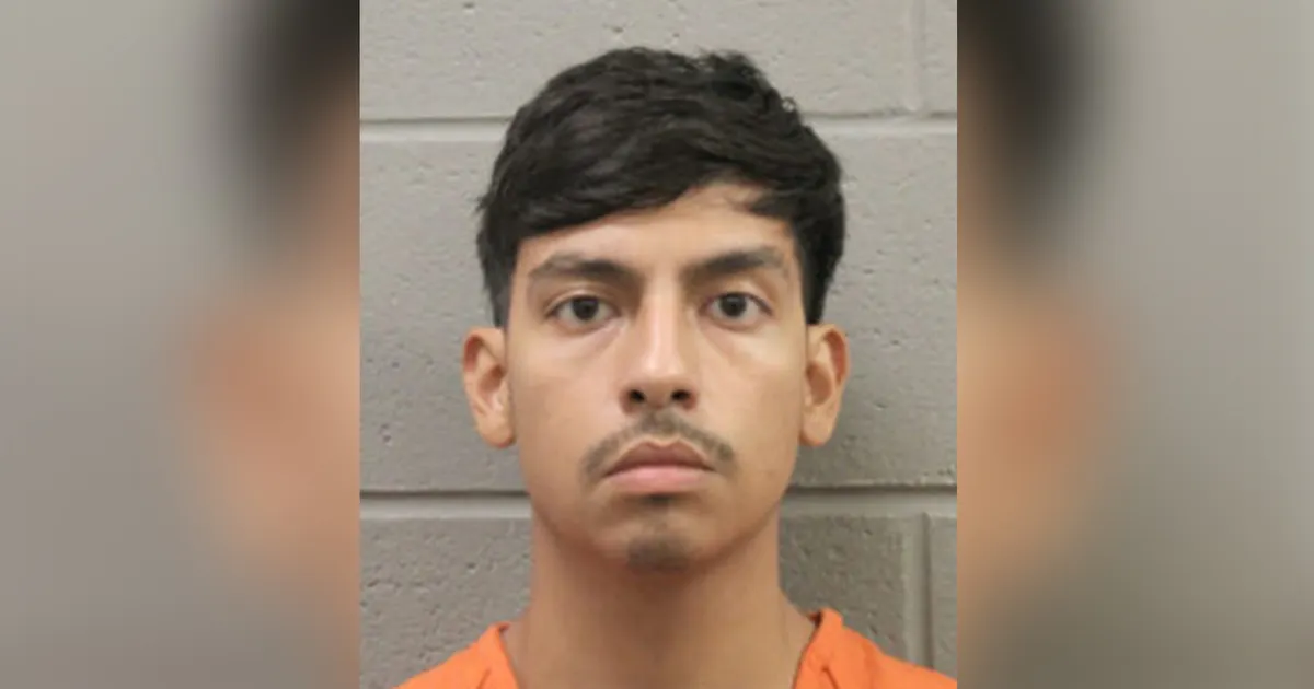 Trial begins for driver accused in deadly Harris County deputy crash