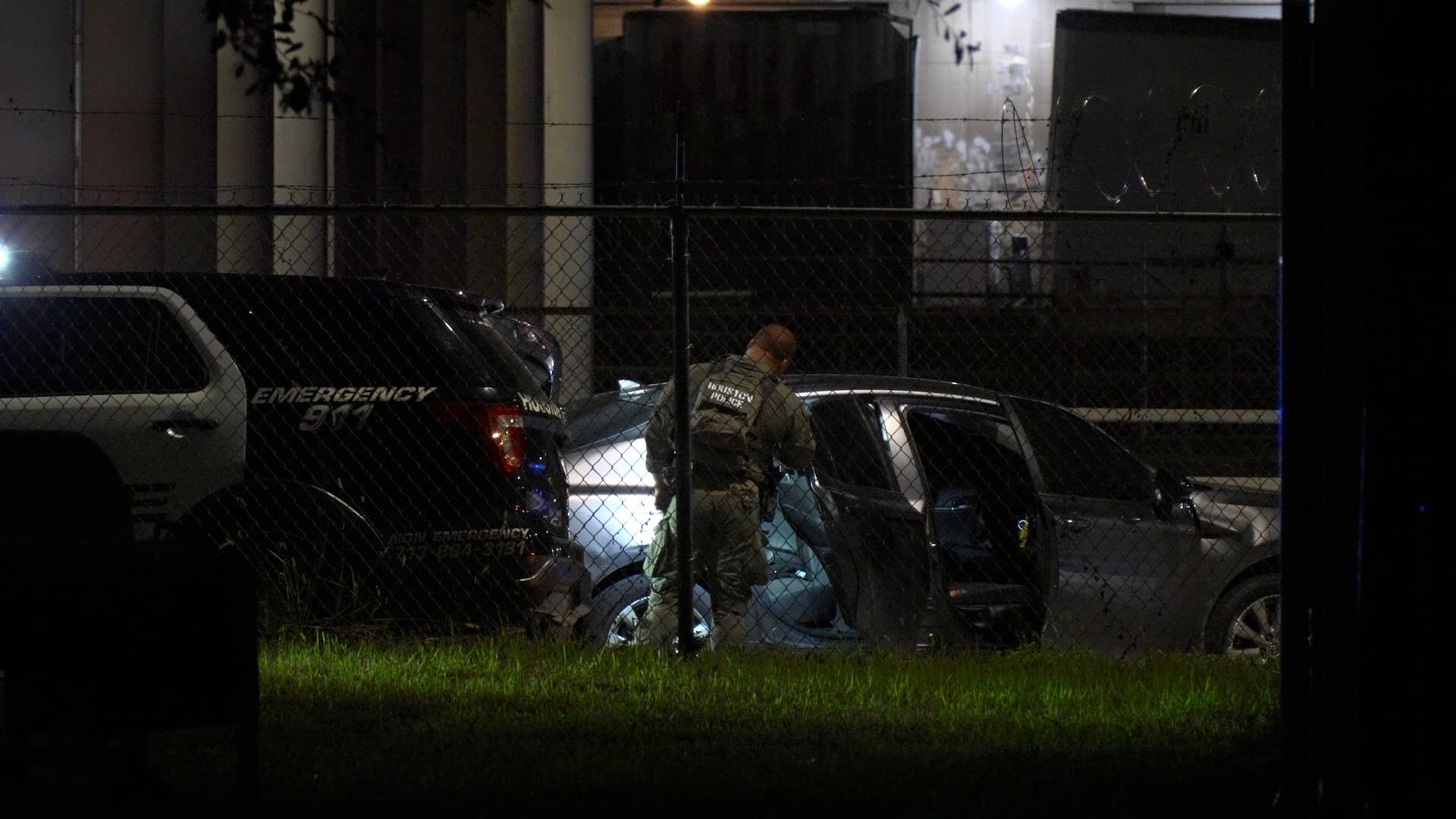 Woman shot in neck during gunfire at southeast Houston business