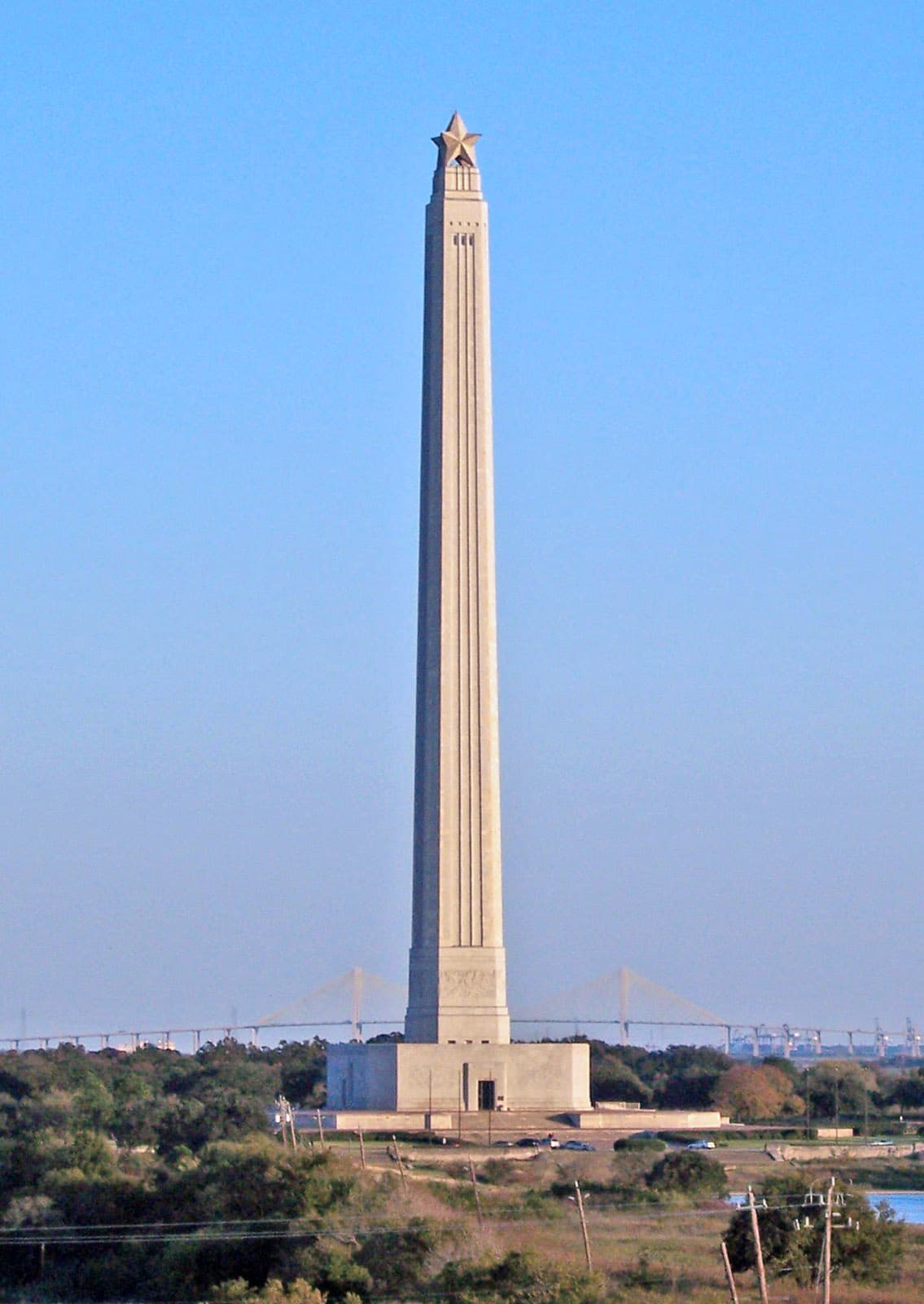 San Jacinto Battleground marks Texas independence with towering monument