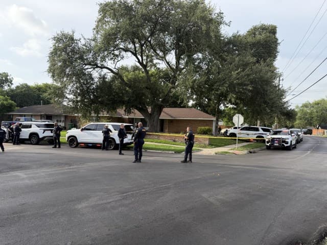 Possible explosive device found during search warrant in southeast Houston