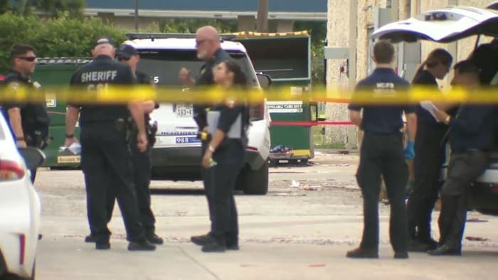 Body found in dumpster in northeast Harris County after missing report