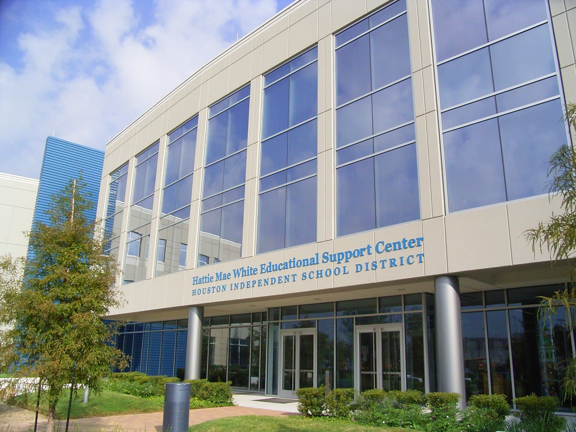 HISD families still seek answers on special education overhaul before school starts