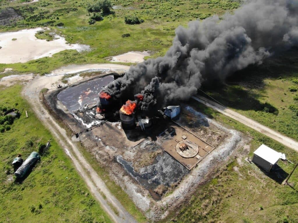 Crude oil leak on Golf Club Drive prompts Crosby shelter-in-place