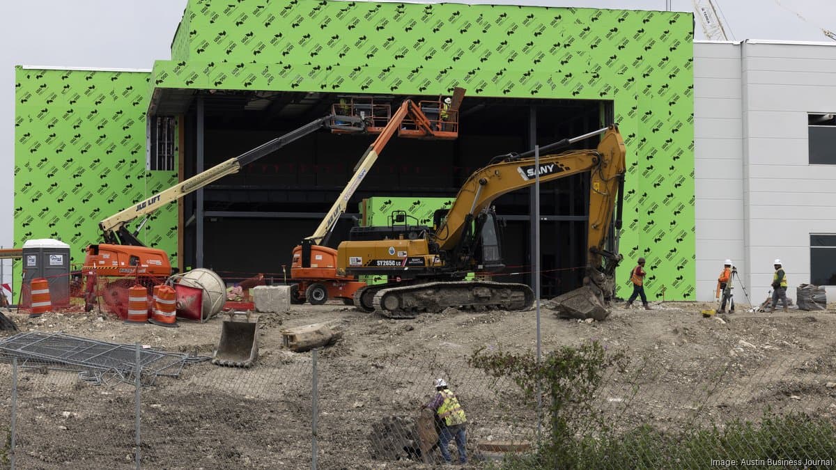 Texans Push to Pause Data-Center Approvals Over Harris County Power, Water
