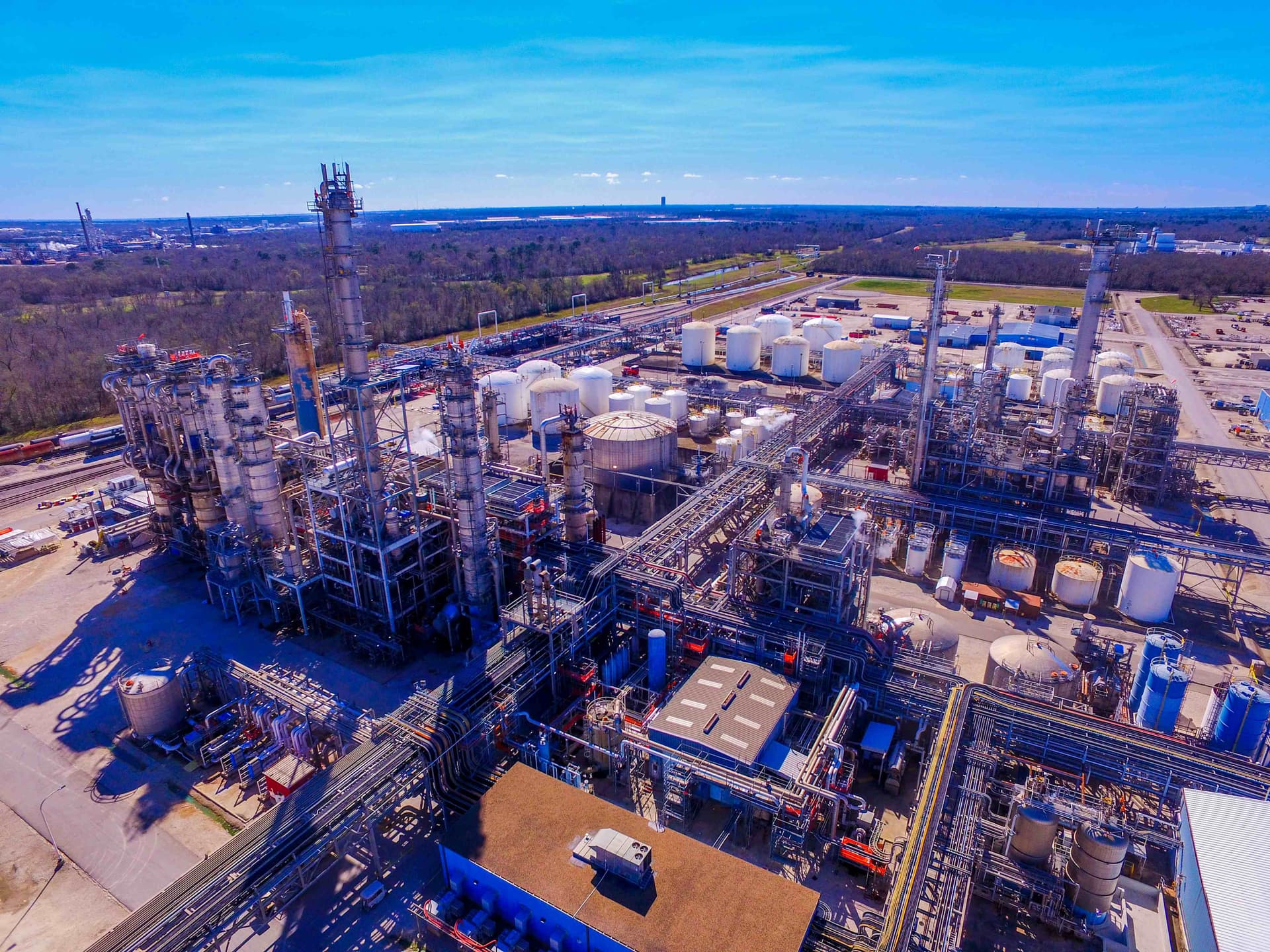 LyondellBasell Chemical Plant Flaring Prompts Alert for Bayport Area Residents